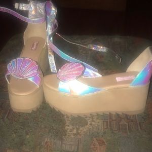 Seadream Gladiator Platforms
